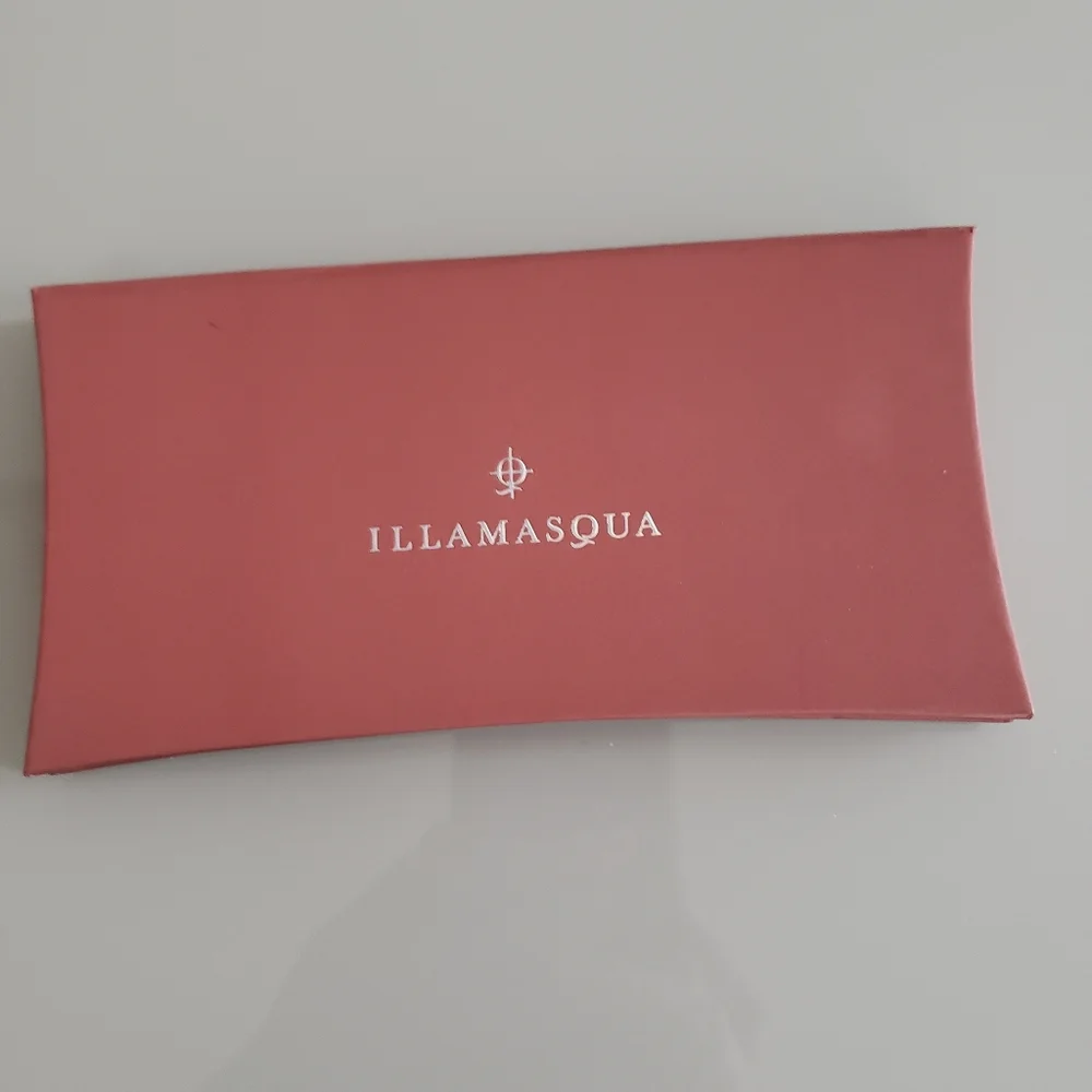 Illamasqua eyeshadow palette - Picture 2 of 4
